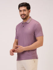 Golf Matte Self Checks Polo T-Shirt for Men in Light Wine