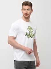 Side view of white frog print t-shirt