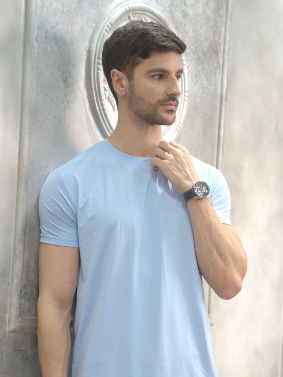 blue-round-neck-solid-t-shirt-men-348629.jpg