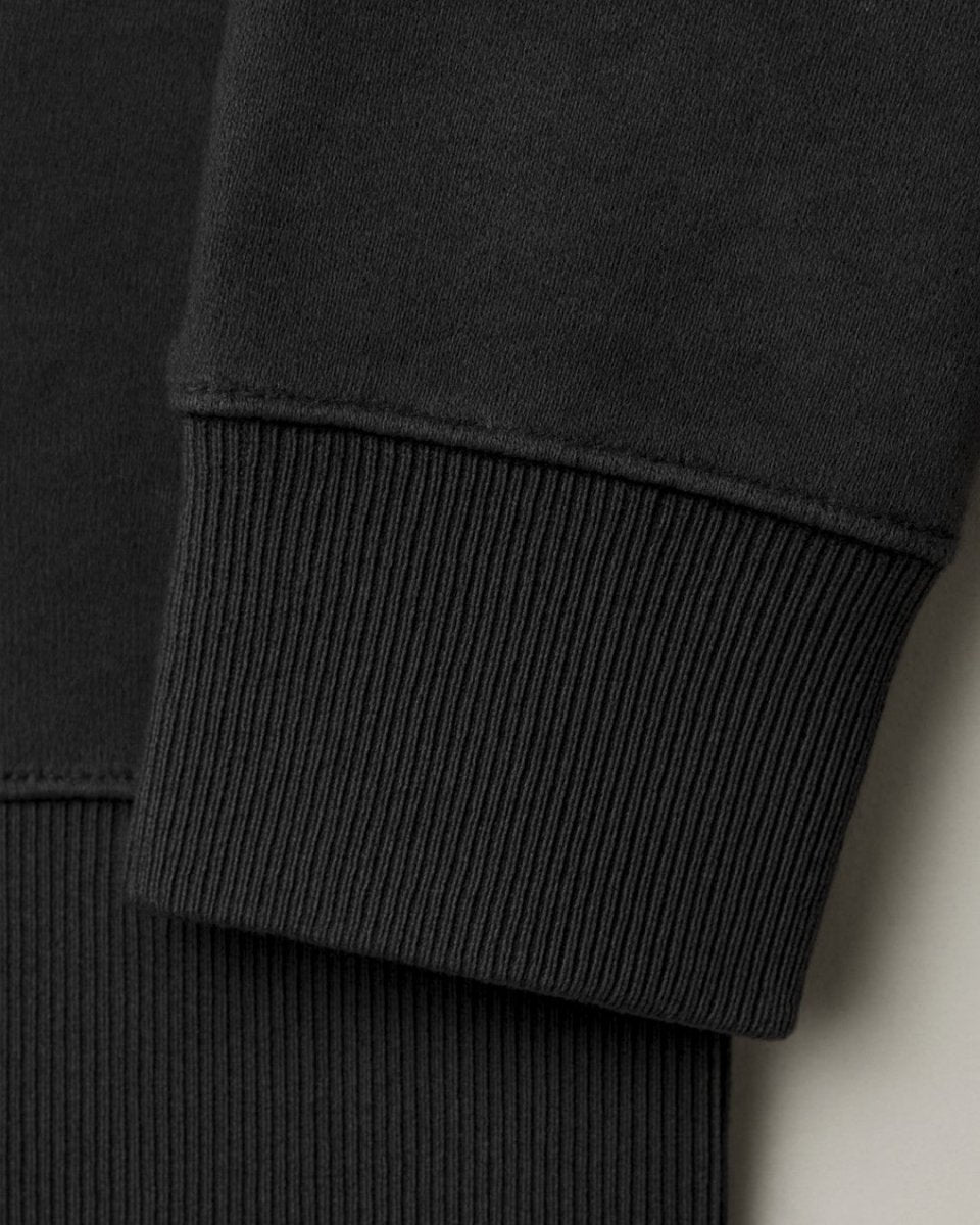Classic Black Winter Hoodie – Warm, Stylish & Sustainable Sweatshirt for Men & Women