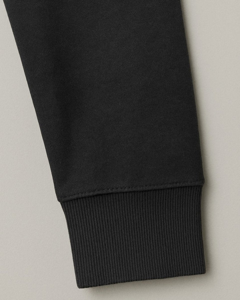 Classic Black Winter Hoodie – Warm, Stylish & Sustainable Sweatshirt for Men & Women
