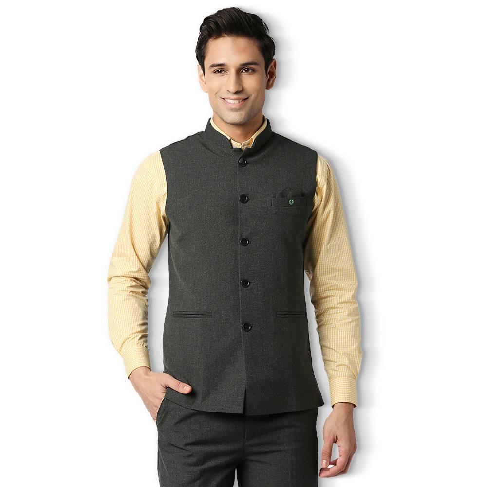 Sleeveless Jacket