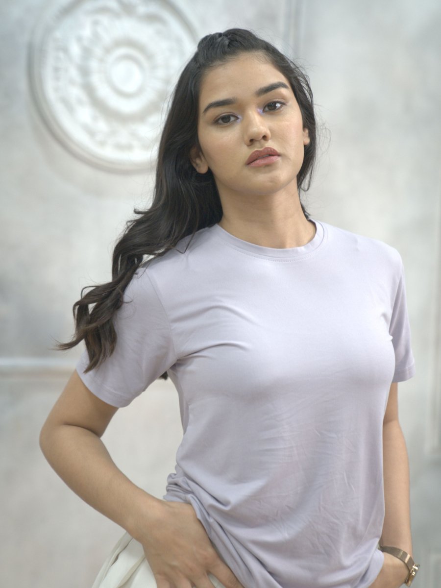 Lavender Round Neck Solid T-shirt Women